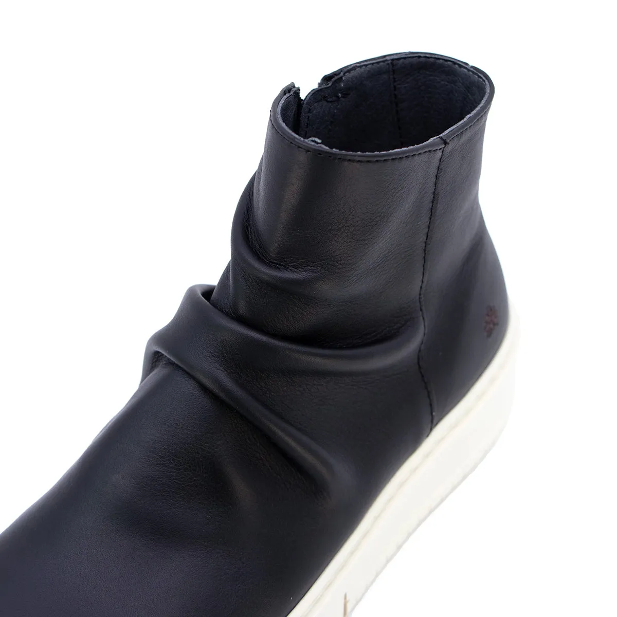 NYX Black Supported Soft Short Boots